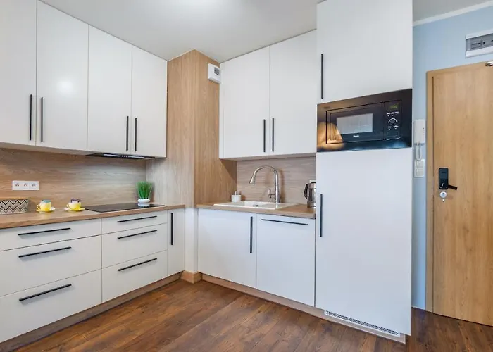 Blekitna Laguna Z Basenem - Ul Kasprowicza 20a - * Kolberg