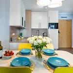 Lägenhet Blekitna Laguna Z Basenem - Ul Kasprowicza 20a - *