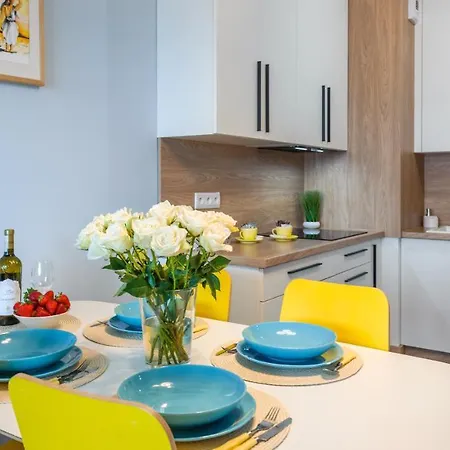 Blekitna Laguna Z Basenem - Ul Kasprowicza 20a - Kołobrzeg