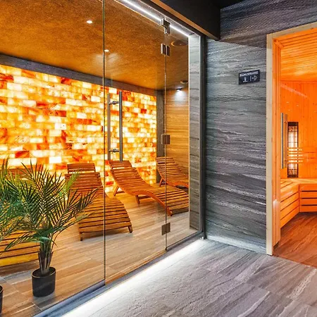 Blekitna Laguna Z Basenem - Ul Kasprowicza 20a - * Kołobrzeg